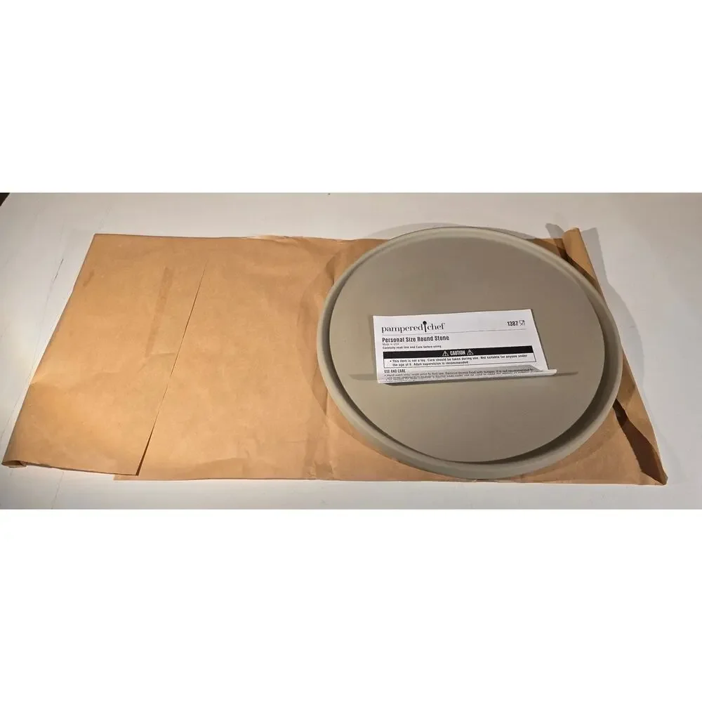Pampered Chef Personal Size Round Stone 8.5